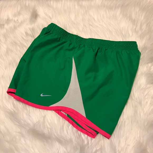 Nike Pants - Nike Running Athletic shorts size small